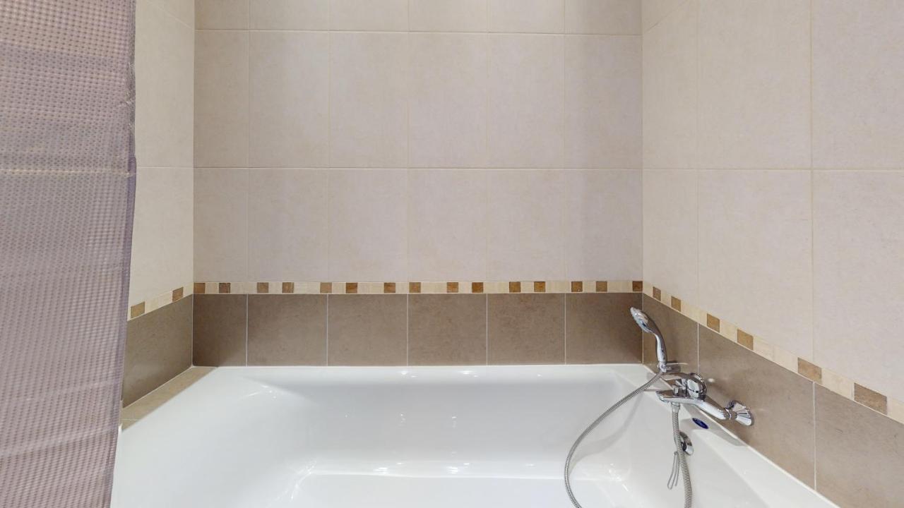 Spacious 2 Bedroom Apartment In Sliema Esterno foto